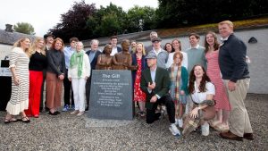 Picture of all those present at unveiling of The Gift